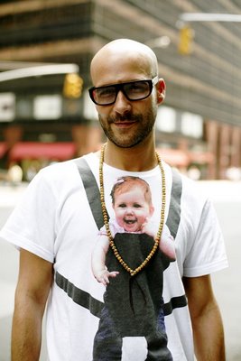 http://ddata.over-blog.com/xxxyyy/0/31/24/18/shopping/VHIglasses1.jpg